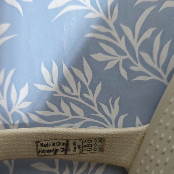 CROCS Womens Sz 9 Rhonda Beige Strappy Wedge Sandals - Picture 14 of 15